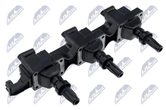 Zündspule für CITROËN PEUGEOT RENAULT XANTIA Break XM 406 Coupe 605