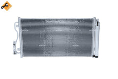 Kondensator Klimaanlage für BMW 1 3 Touring 4 Coupe Gran Turismo Cabriolet 2 i3